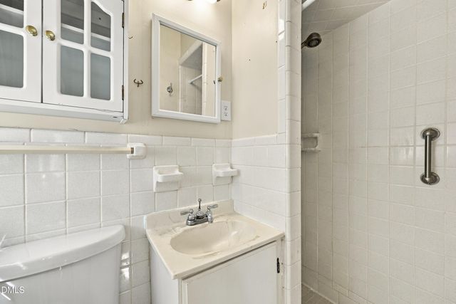 1918 W Front Street, Burlington, NC 27215