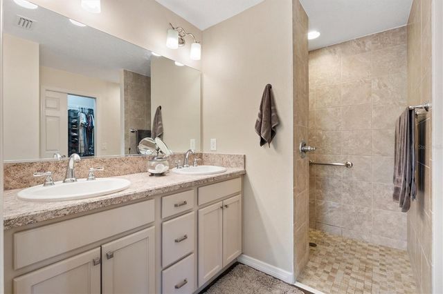 2464 NELLIE RD, The Villages, FL 32163