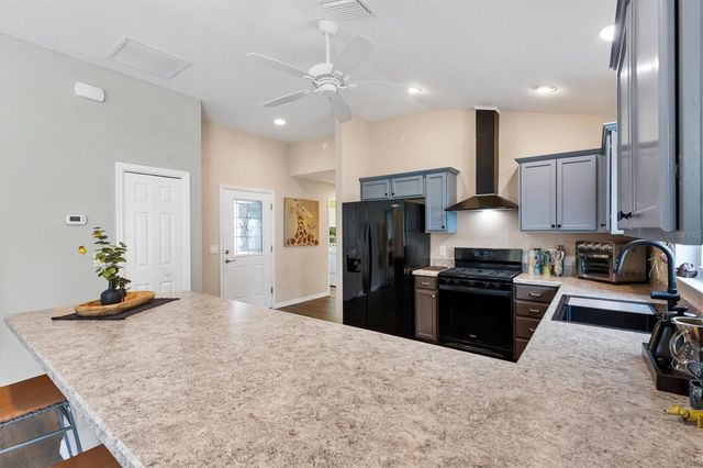 2464 NELLIE RD, The Villages, FL 32163