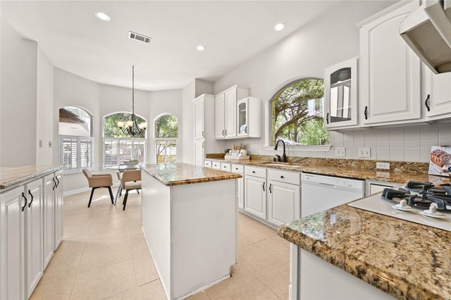 111 Trinity ST, Cedar Creek, TX 78612