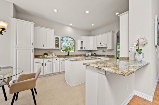 111 Trinity ST, Cedar Creek, TX 78612