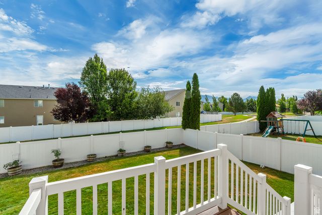 10805 S PINE GROVE WAY, South Jordan, UT 84009