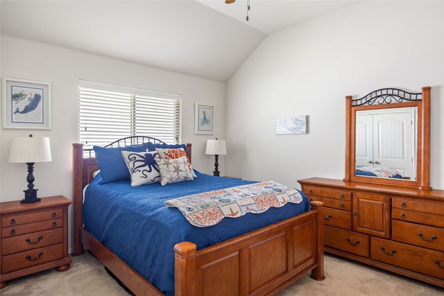 1009 Prairie Heights Drive, Fort Worth, TX 76108
