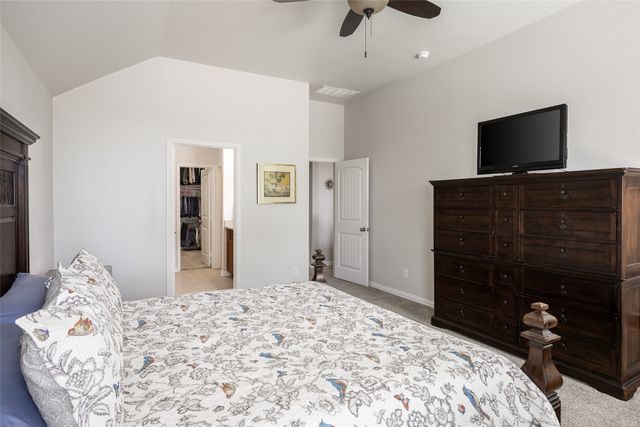 1009 Prairie Heights Drive, Fort Worth, TX 76108