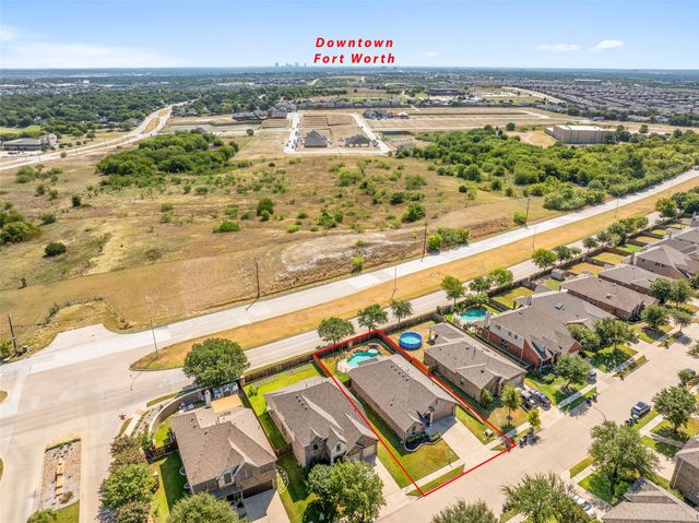 1009 Prairie Heights Drive, Fort Worth, TX 76108