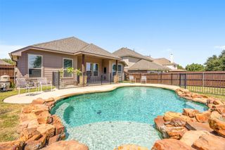 1009 Prairie Heights Drive, Fort Worth, TX 76108