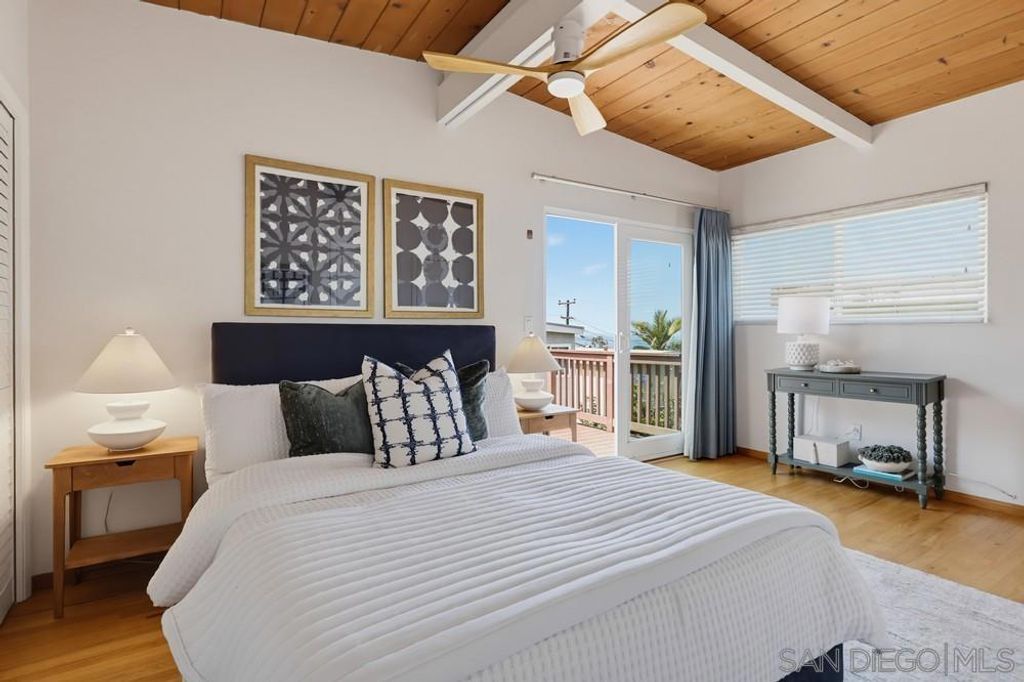 Image 27 of property listing at 4563 Narragansett Avenue, San Diego, CA 92107