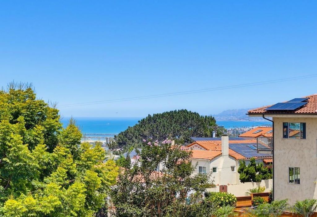 Image 57 of property listing at 4563 Narragansett Avenue, San Diego, CA 92107