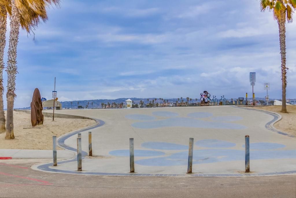 Image 72 of property listing at 4563 Narragansett Avenue, San Diego, CA 92107