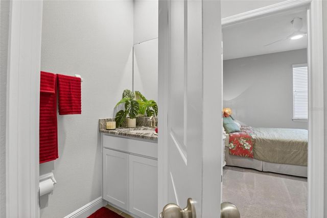 5657 HAWKS CAY STREET, Apollo Beach, FL 33572