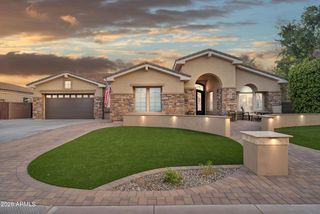607 E ELGIN Street, Gilbert, AZ 85295