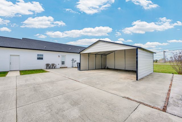 2900 Hearld Ct, Cookeville, TN 38501