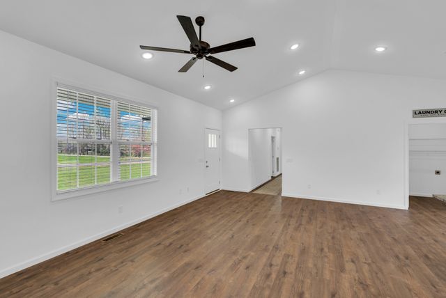 2900 Hearld Ct, Cookeville, TN 38501