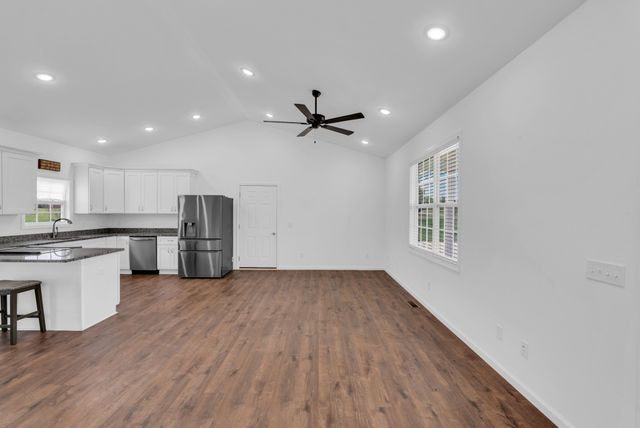 2900 Hearld Ct, Cookeville, TN 38501