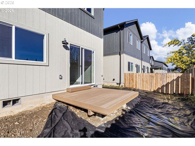 172 ALLISON Ave, Sutherlin, OR 97479