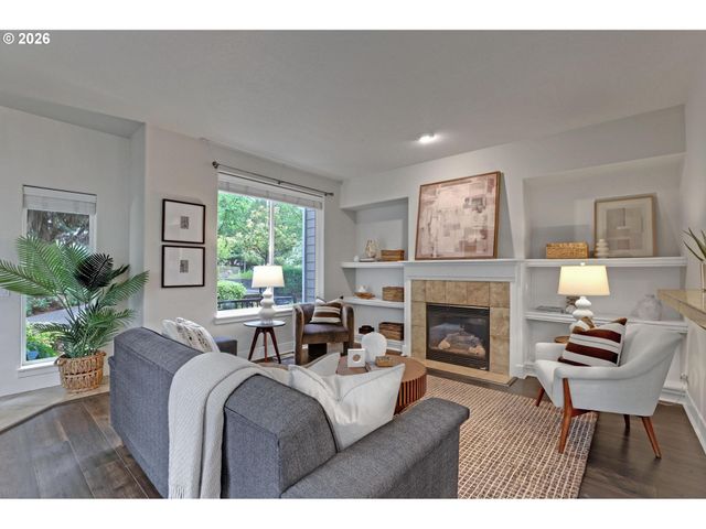 10533 Ne AVERY Way, Hillsboro, OR 97006