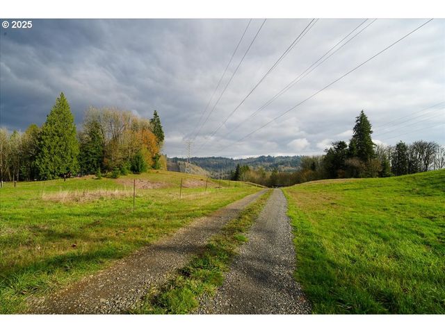 418 N 50TH Ave 8A,7B-1, Longview, WA 98632