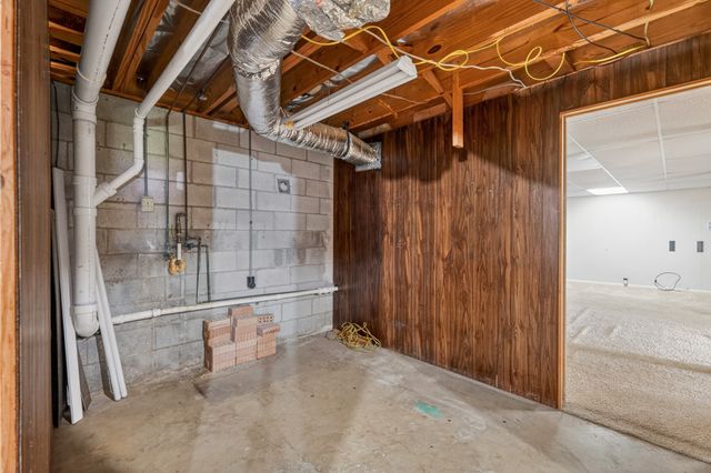 8308 Terry Ln, Hermitage, TN 37076