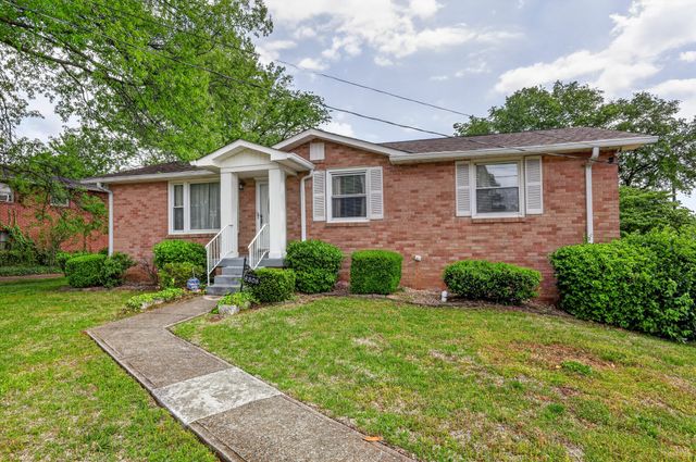 8308 Terry Ln, Hermitage, TN 37076