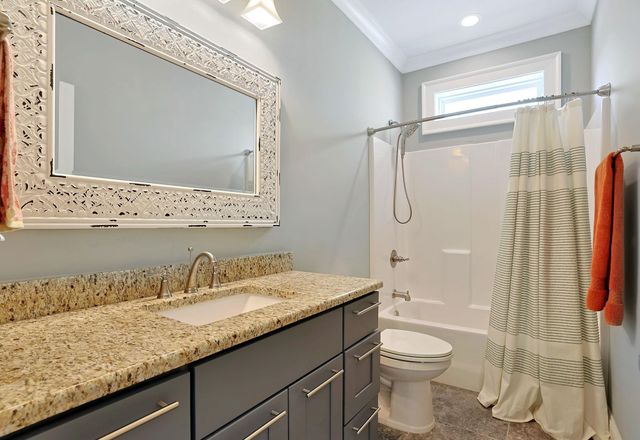 490 Harbour View Dr., Myrtle Beach, SC 29579