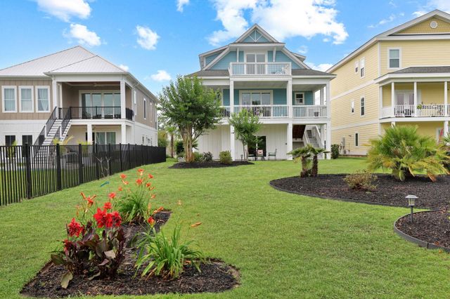 490 Harbour View Dr., Myrtle Beach, SC 29579