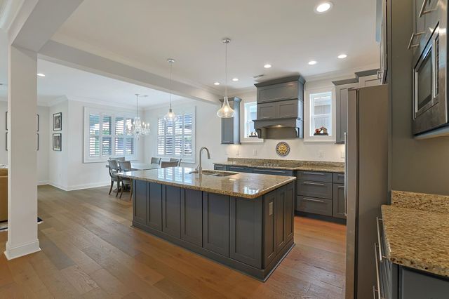 490 Harbour View Dr., Myrtle Beach, SC 29579
