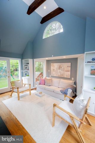 5205 ABINGDON RD, Bethesda, MD 20816