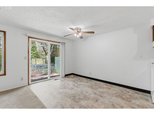 14845 Nw HUNTERS Dr, Beaverton, OR 97006