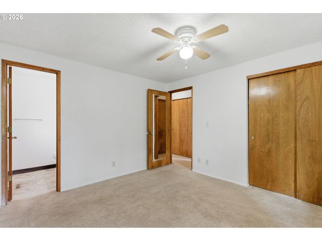 14845 Nw HUNTERS Dr, Beaverton, OR 97006