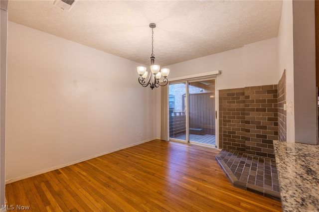 2472 Overlook Road, Cleveland Heights, OH 44106