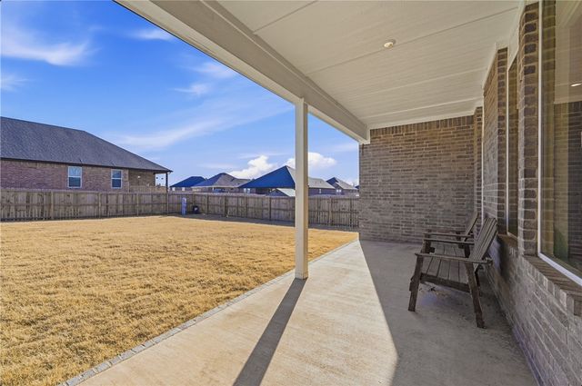 485 W Branta Street, Farmington, AR 72730