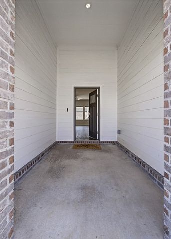 485 W Branta Street, Farmington, AR 72730