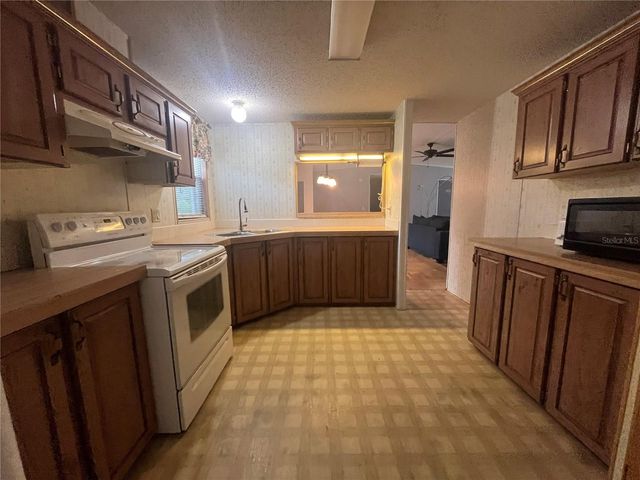 4010 GLEN ROAD, Lakeland, FL 33810