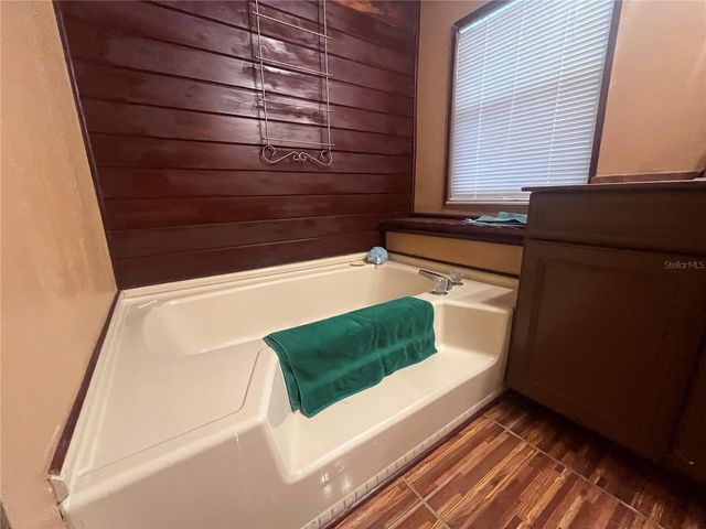 4010 GLEN ROAD, Lakeland, FL 33810