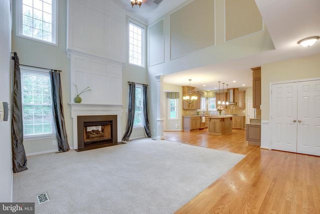 5105 CLAYBANK LN, Centreville, VA 20120