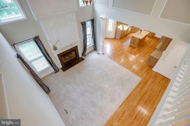5105 CLAYBANK LN, Centreville, VA 20120