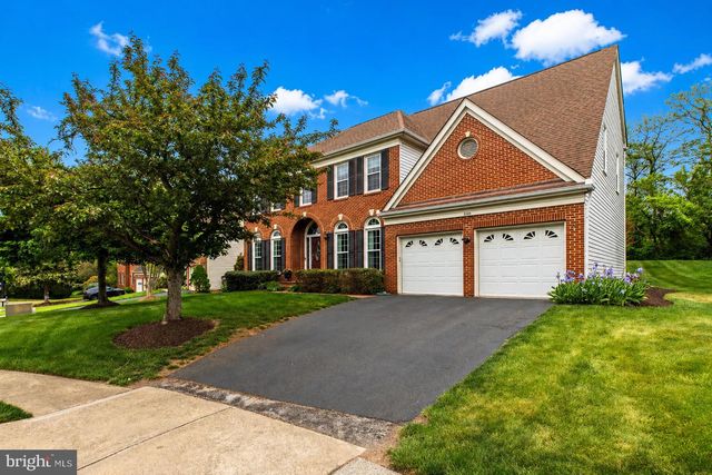 5105 CLAYBANK LN, Centreville, VA 20120