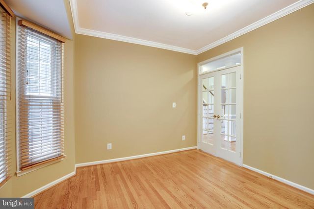 5105 CLAYBANK LN, Centreville, VA 20120