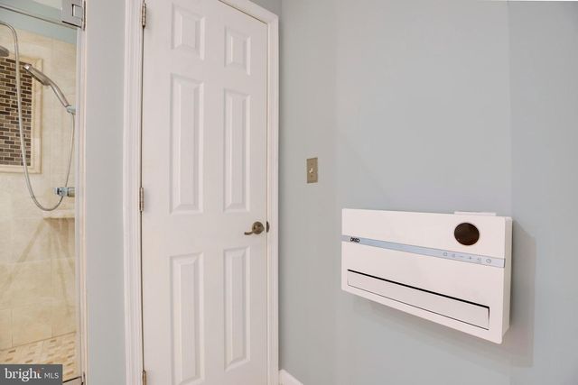 5105 CLAYBANK LN, Centreville, VA 20120