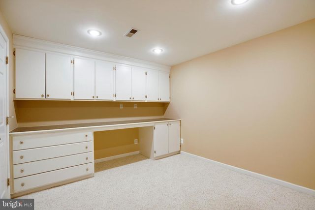 5105 CLAYBANK LN, Centreville, VA 20120