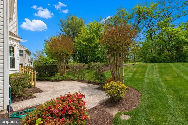 5105 CLAYBANK LN, Centreville, VA 20120
