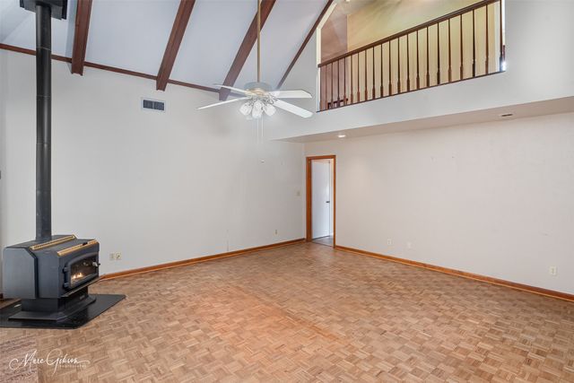 2034 Holly Oak Drive, Shreveport, LA 71118