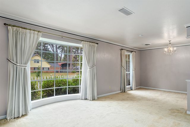 2034 Holly Oak Drive, Shreveport, LA 71118