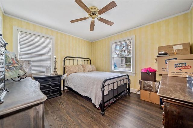 1047 LANIER Avenue, Gainesville, GA 30501