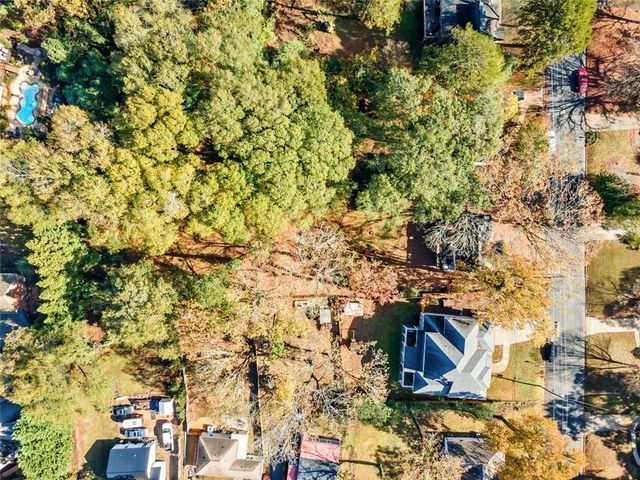 1047 LANIER Avenue, Gainesville, GA 30501