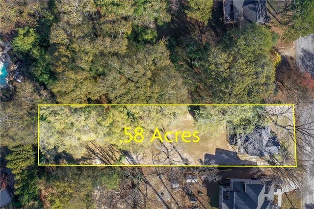 1047 LANIER Avenue, Gainesville, GA 30501