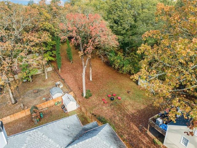 1047 LANIER Avenue, Gainesville, GA 30501