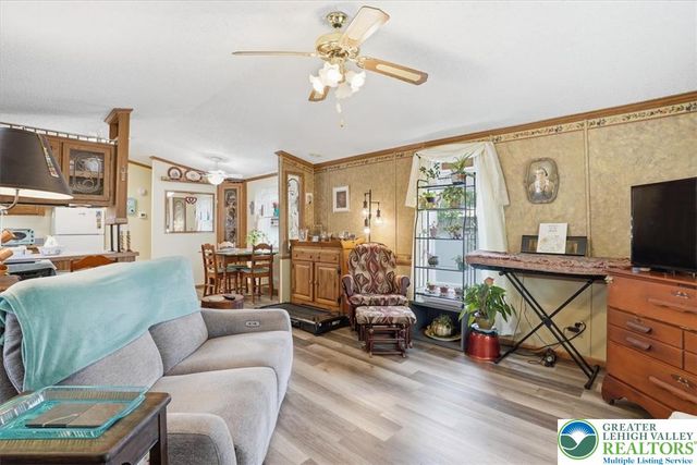 3350 Airport Road 5, Hanover Twp, PA 18109