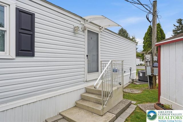 3350 Airport Road 5, Hanover Twp, PA 18109