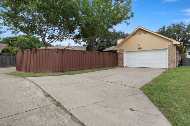 6105 Shattuck Drive, Garland, TX 75044